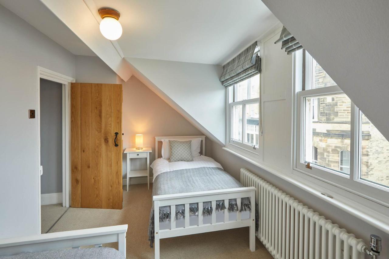 Host & Stay - Henderson House Вітбі Екстер'єр фото